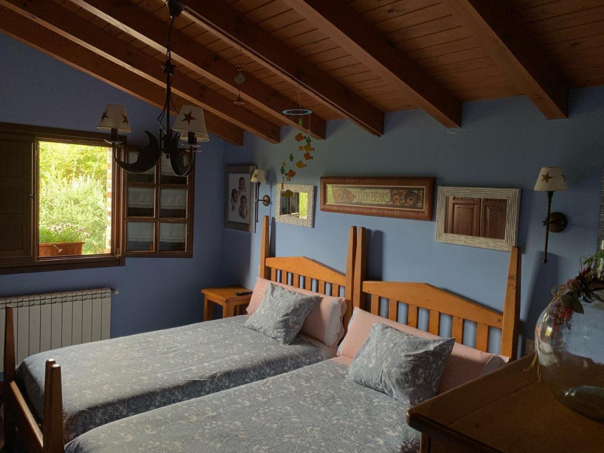 La Milonga Villa Pilona Bagian luar foto
