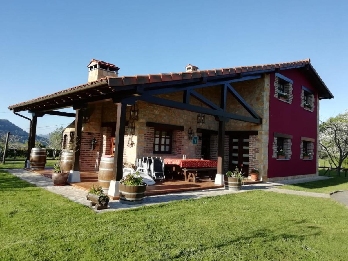 La Milonga Villa Pilona Bagian luar foto